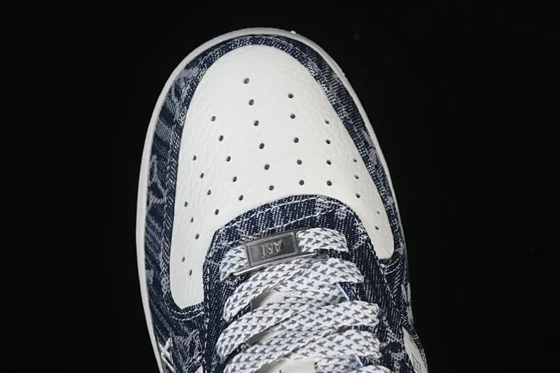 All categories Nk Air Force 1 Air Force series Nk Air Force 1 Low Air Force low-top Nike Air Force 1'07 Low LV joint white and blue Air Force 1 low-top casual sneakers YF9511-812